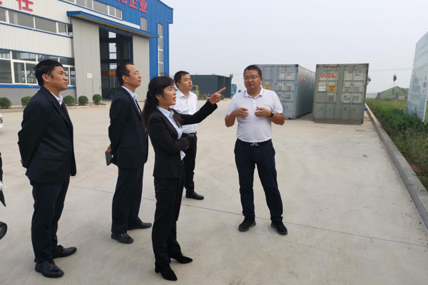 陜西航天建設(shè)集團(tuán)有限公司總經(jīng)理、黨委副書記謝明娟率隊(duì)赴遼寧一諾環(huán)保產(chǎn)業(yè)集團(tuán)開展考察調(diào)研工作